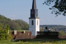Kirche B&uuml;lach (Foto: Ref. Kirchgemeinde B&uuml;lach)